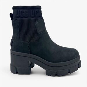 UGG Women's Black Brooklyn Chelsea Boots